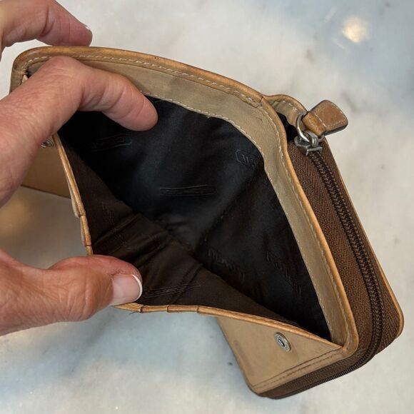 Coach Wallet Y2K Jacquard Signature Logo Canvas Striped Compact Wallet - Picture 14 of 16